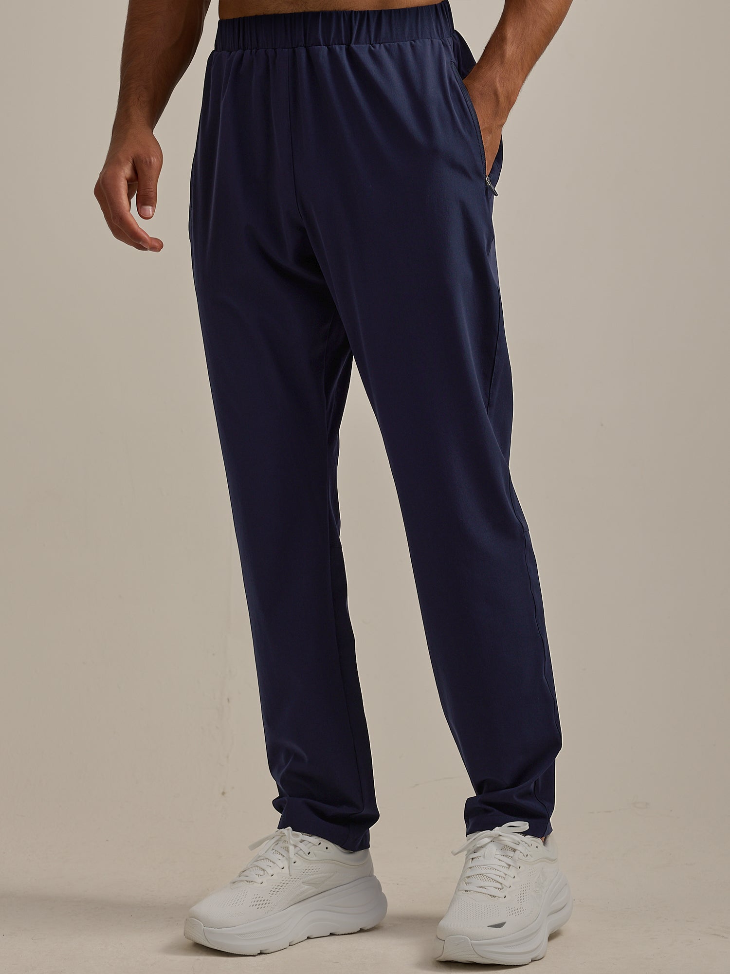 Day2Day Technical Straight Leg Pant