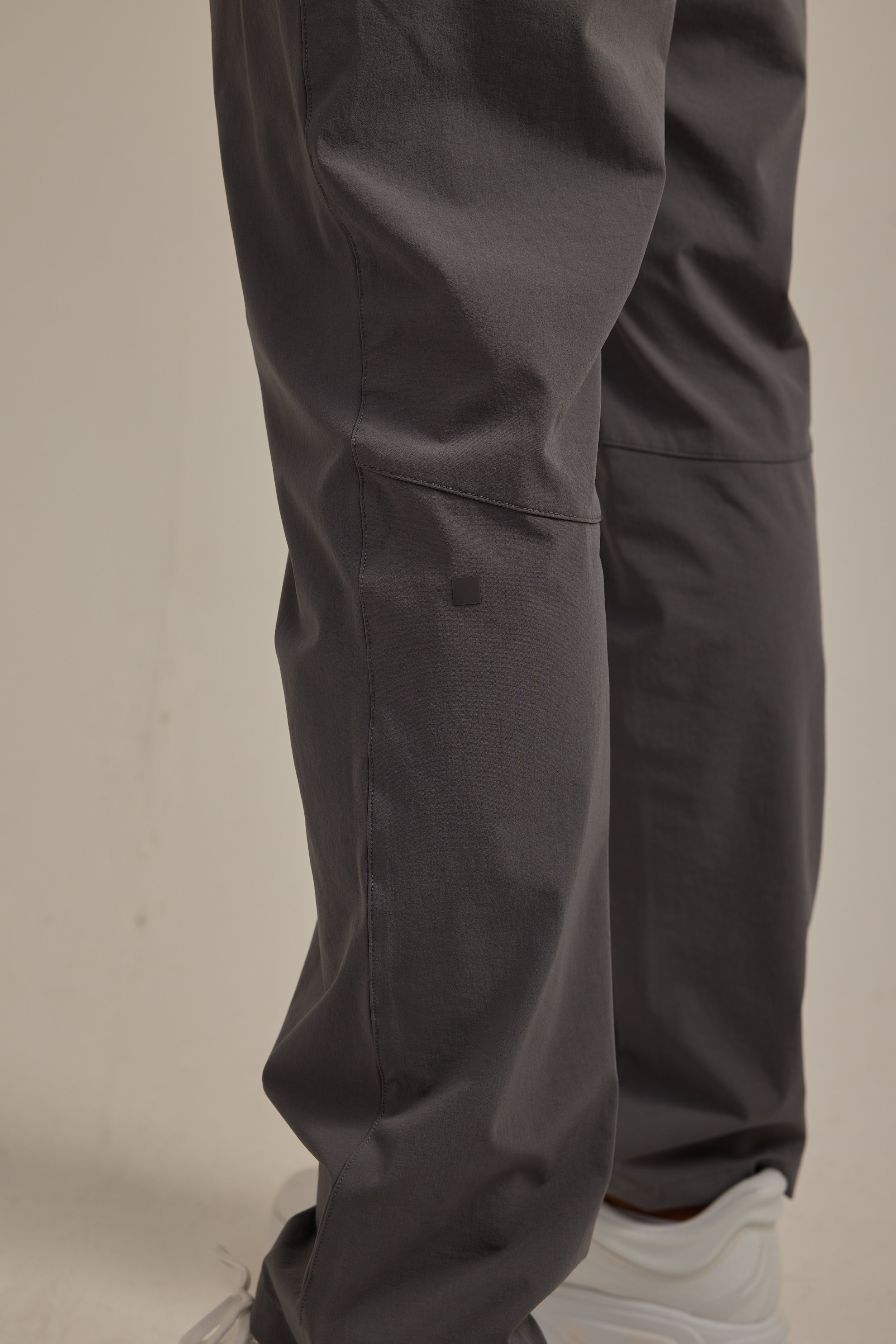 Day2Day Technical Straight Leg Pant