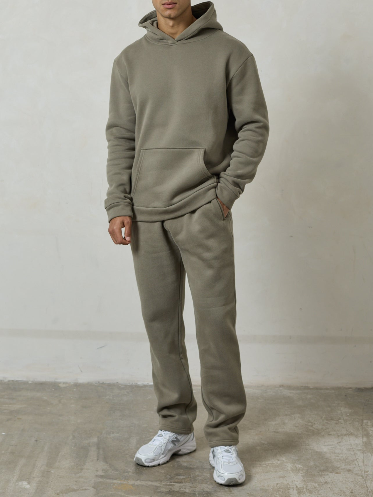 Straight Leg Relaxed Fit Tracksuit