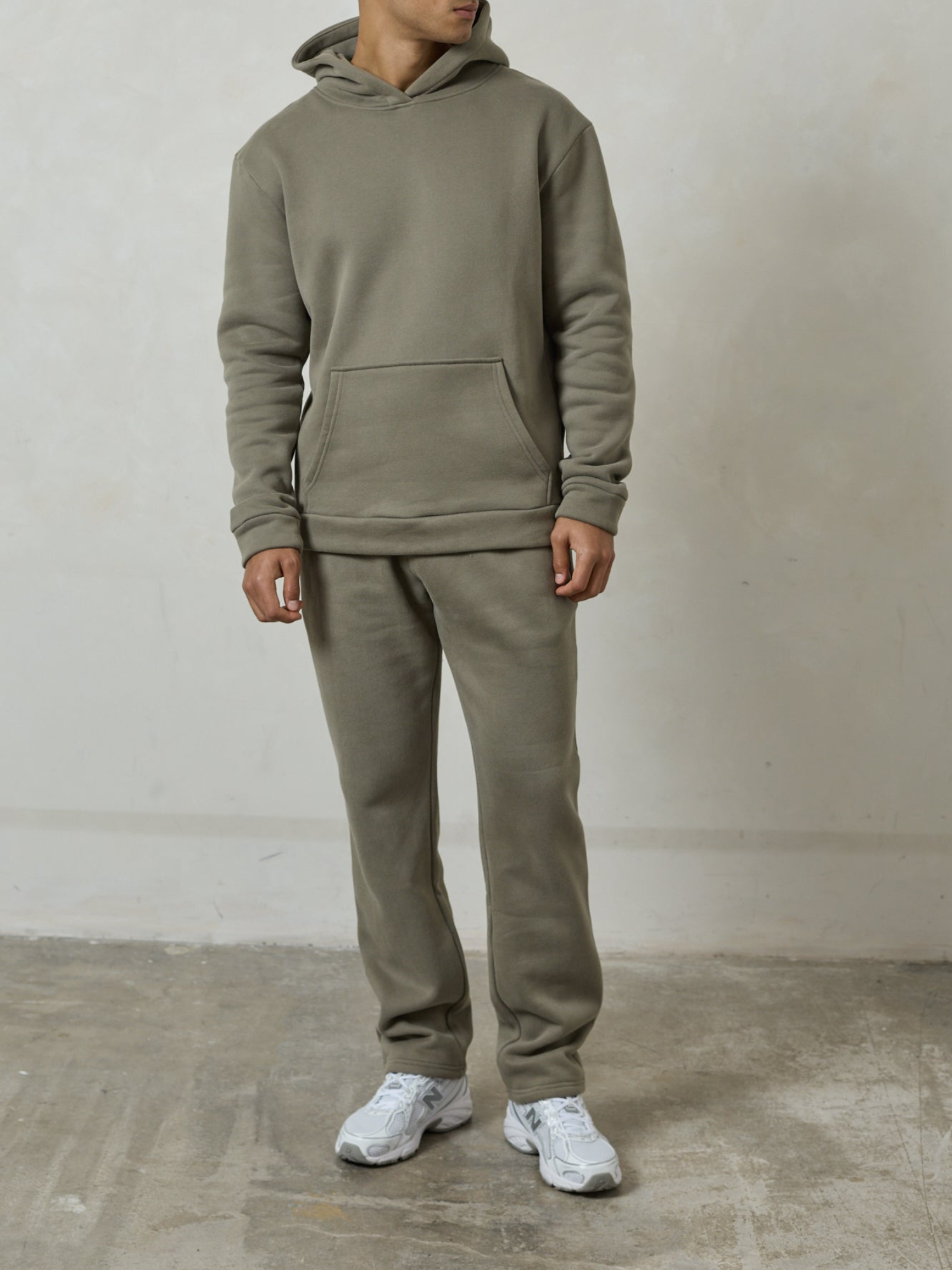 Straight Leg Relaxed Fit Tracksuit