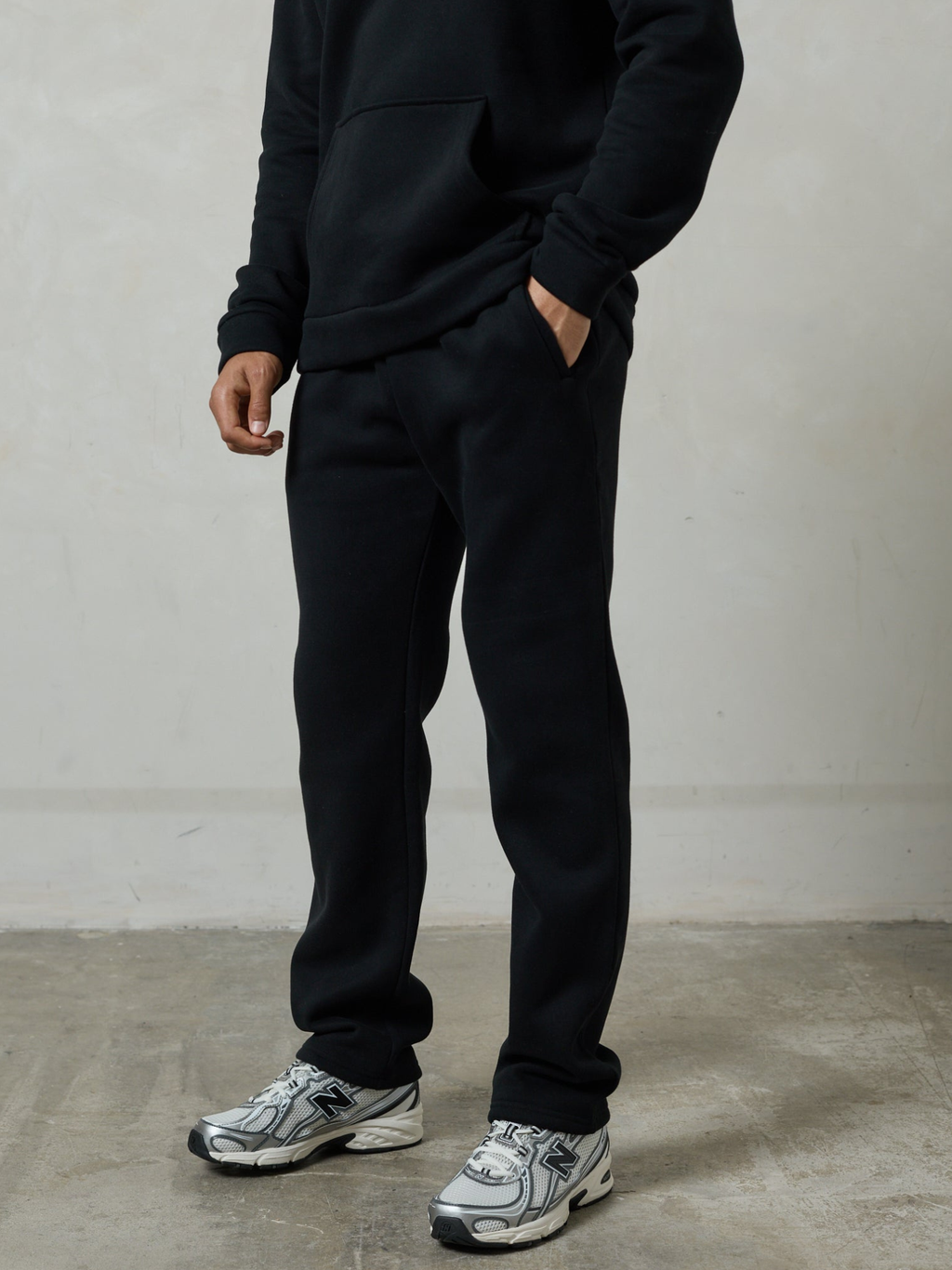 Straight Leg Relaxed Fit Tracksuit